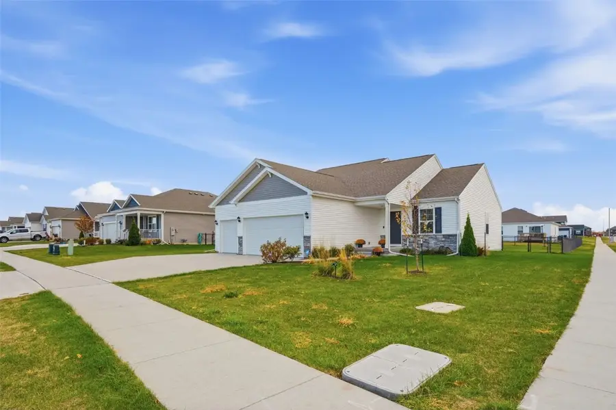 7000 Harlan Eddy Drive Sw, Cedar Rapids, IA 52404 - Image #2