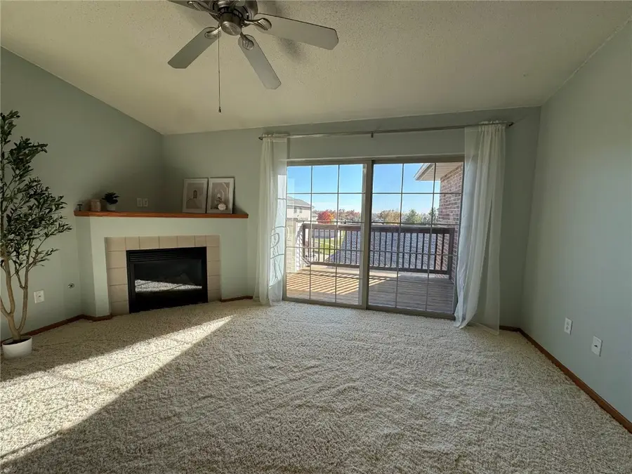 3150 Wilson Avenue Sw #10, Cedar Rapids, IA 52404 - Image #3
