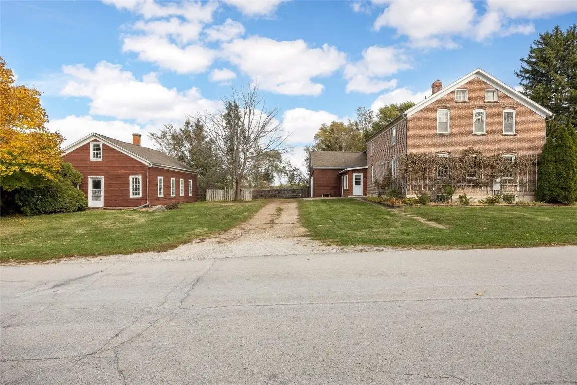 4521 F Street, Amana, IA 52203 - Image #1