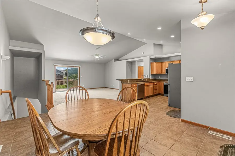 3421 Banar Drive Sw #B, Cedar Rapids, IA 52404 - Image #3