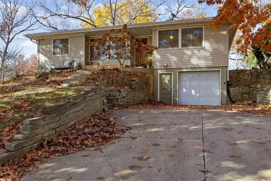 3000 Carroll Dr Se, Cedar Rapids, IA 52403 - Image #3