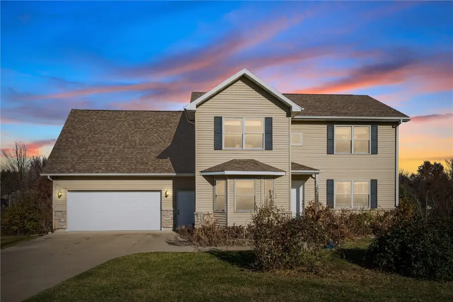 1164 Kyle Drive Ne, Iowa City, IA 52240 - Image #2