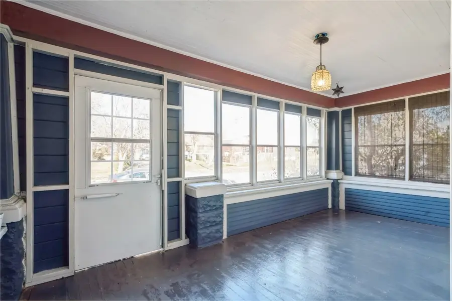 16 5th Street Nw, Oelwein, IA 50662 - Image #2