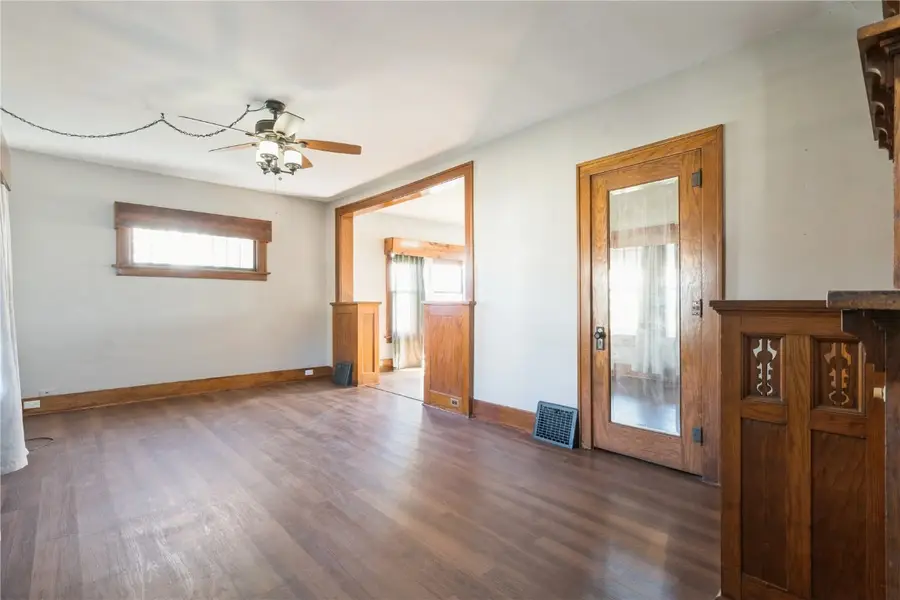 16 5th Street Nw, Oelwein, IA 50662 - Image #3