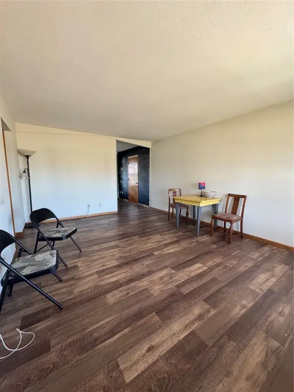 4975 Kesler Road Nw, Cedar Rapids, IA 52405 - Image #3