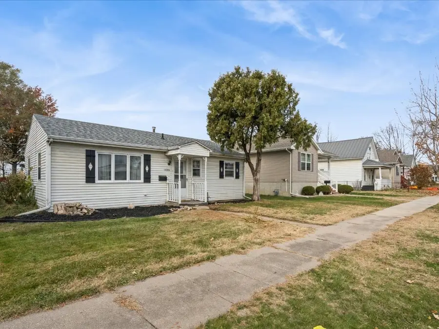 1426 N Street Sw, Cedar Rapids, IA 52404 - Image #2