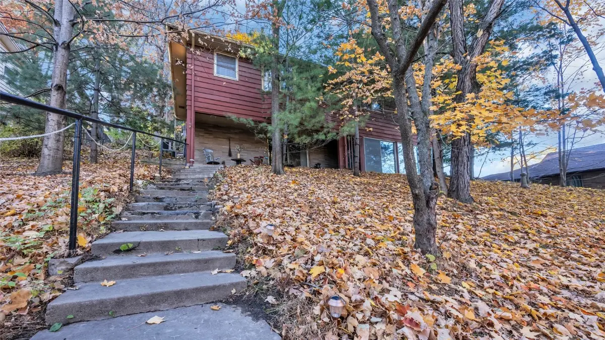 435 Lee Street, Iowa City, IA 52246 - Image #1