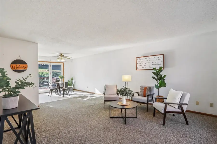 203 Tracy Lane, Williamsburg, IA 52361 - Image #3