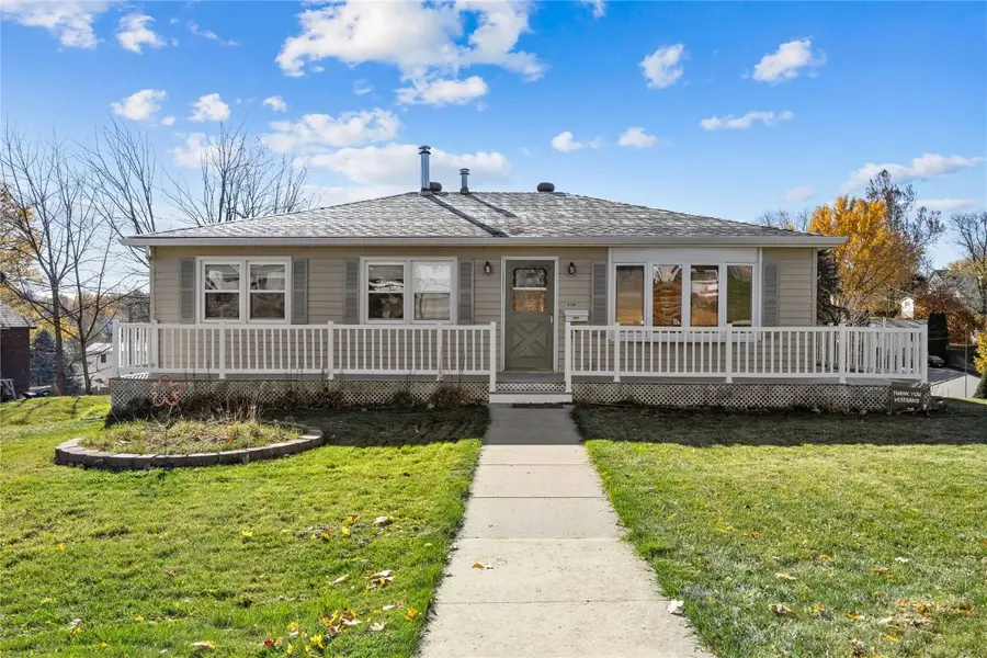 401 E Pine Street, Anamosa, IA 52205 - Image #2