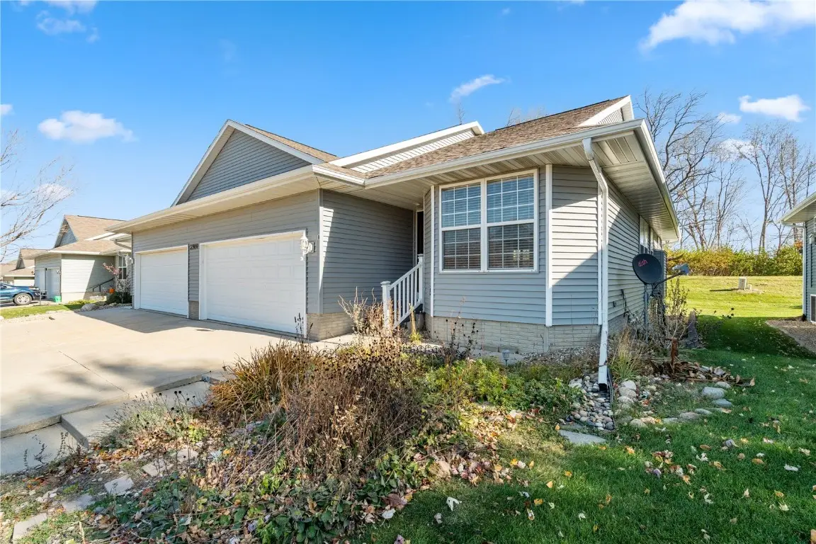 3900 Deer Valley Drive #B, Marion, IA 52302 - Image #1