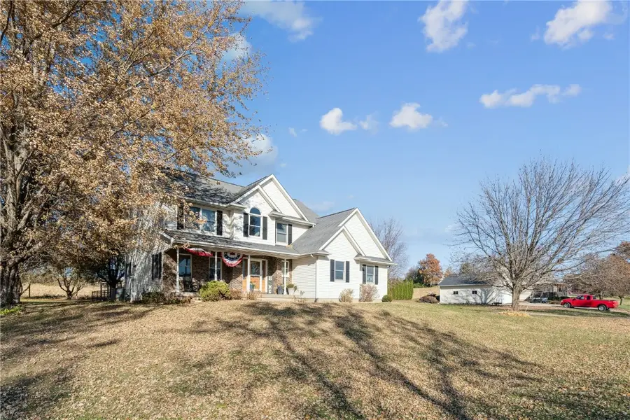 502 State St Nw, Oxford, IA 52322 - Image #2