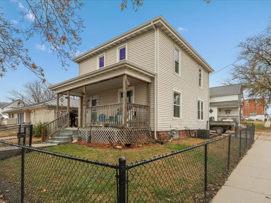 208 E South St, Mechanicsville, IA 52306 - Image #2