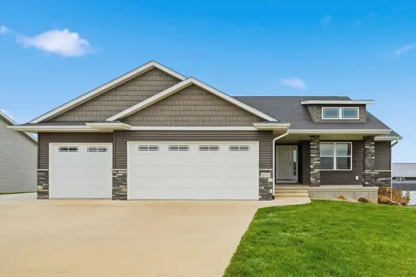 2773 Ridgeview Drive, Palo, IA 52324