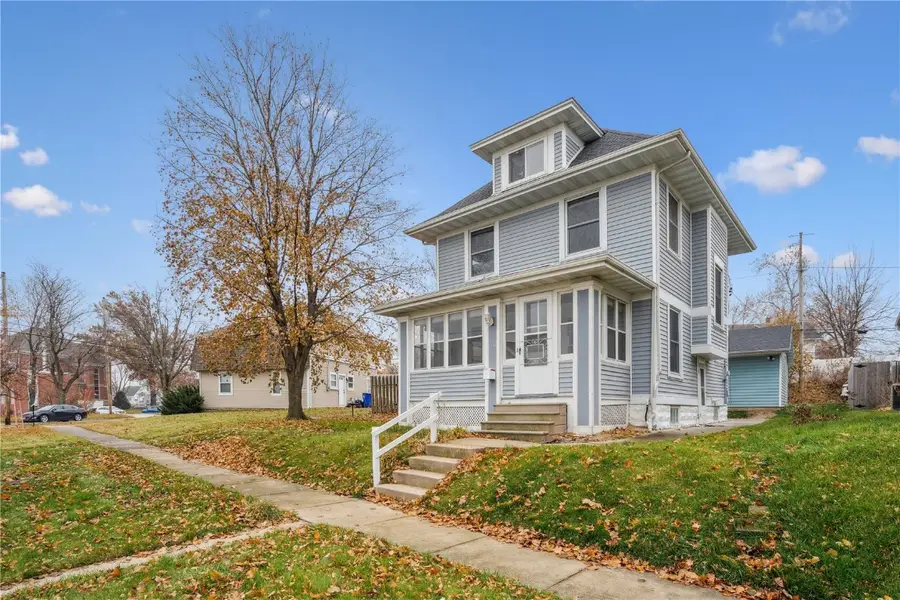 1311 Burch Avenue Nw, Cedar Rapids, IA 52405 - Image #2