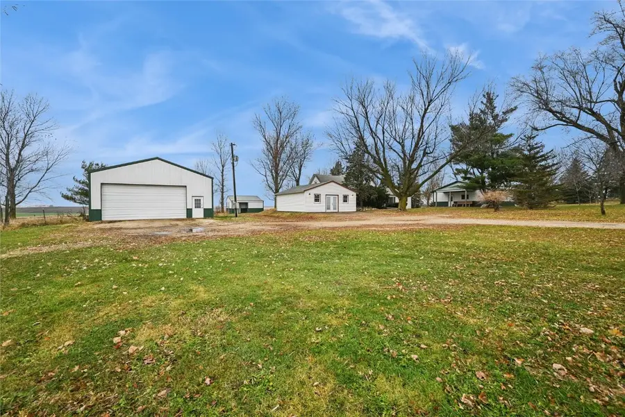 2356 Hwy 21, Dysart, IA 52224 - Image #2