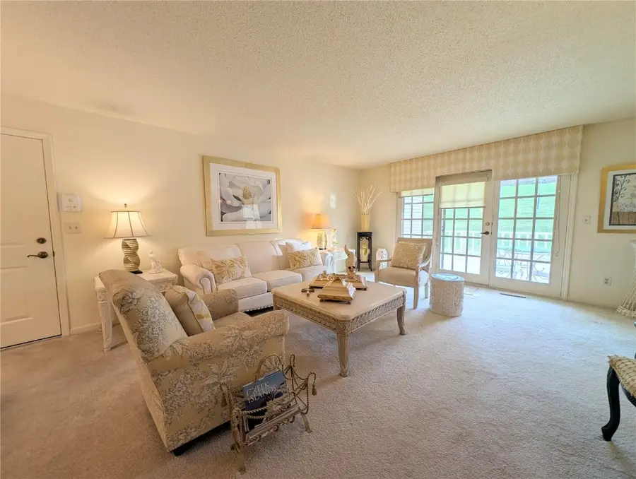 3707 Foxborough Terrace Ne #B, Cedar Rapids, IA 52402 - Image #3