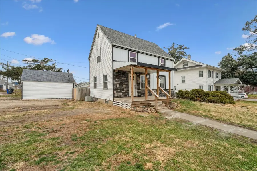 290 Highland Drive Nw, Cedar Rapids, IA 52405 - Image #3