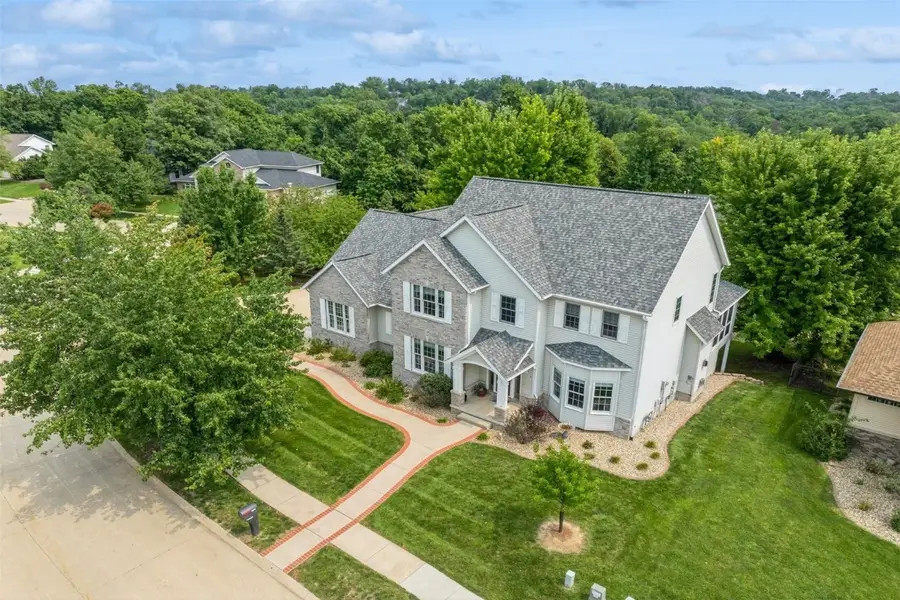 2726 Seneca Court Ne, Cedar Rapids, IA 52402 - Image #3