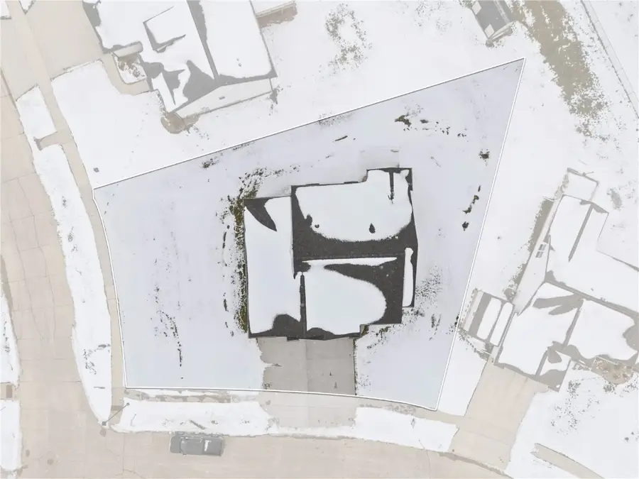 718 Pointer Circle, Center Point, IA 52213 - Image #3