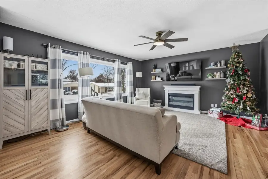 316 Sussex Drive Ne, Cedar Rapids, IA 52402 - Image #3