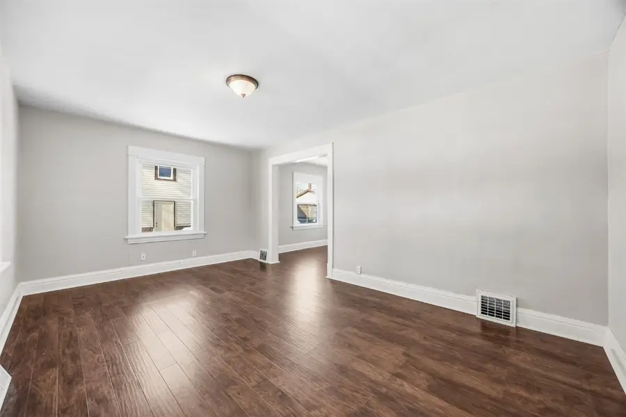 304 34th Street Ne, Cedar Rapids, IA 52402 - Image #3