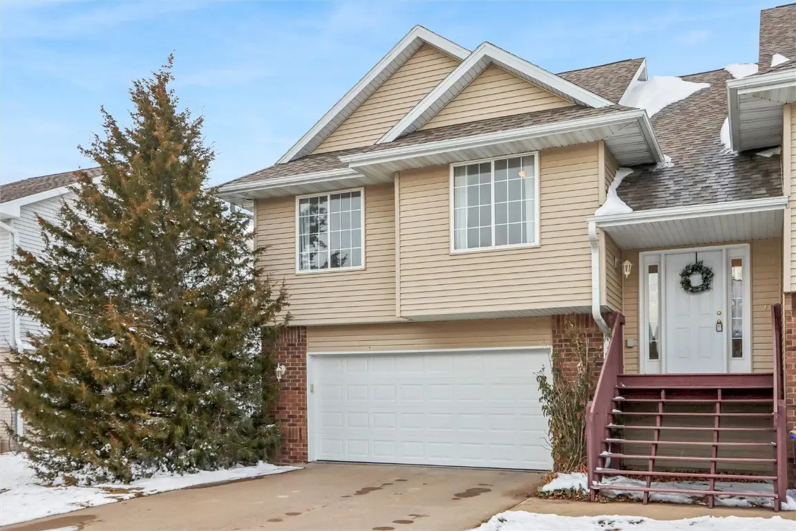 30 Florence Way, North Liberty, IA 52317 - Image #1