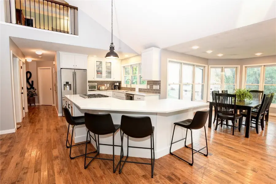 2794 Tower Site Drive Ne, Solon, IA 52333 - Image #2