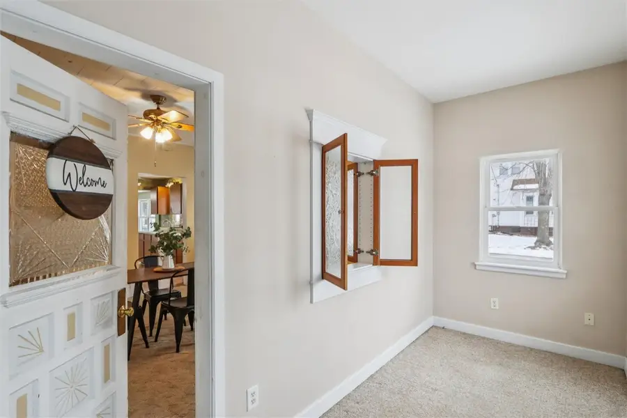 300 W Pine Street, Marengo, IA 52301 - Image #3