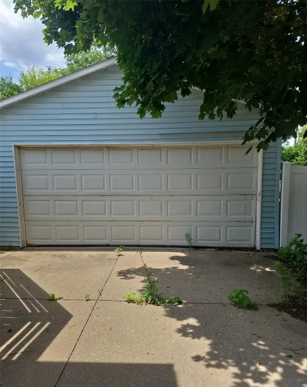 6701 Stonybrook Lane Ne, Cedar Rapids, IA 52402 - Image #3