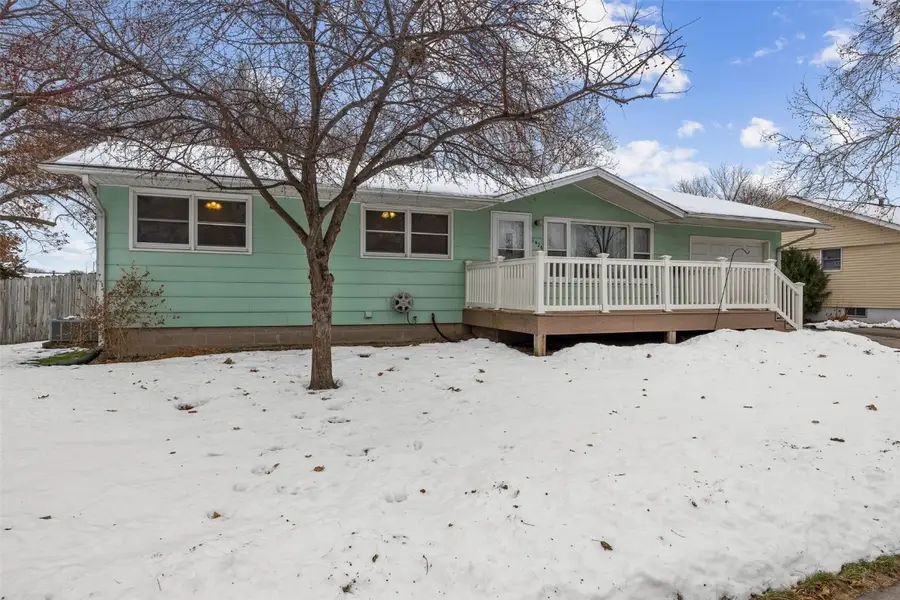 1426 Sycamore Street, Iowa City, IA 52240 - Image #2