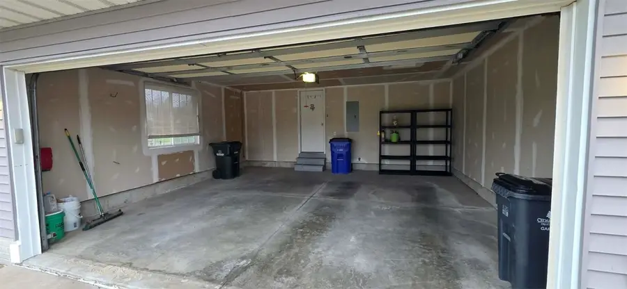 935 74th St Street #1, Cedar Rapids, IA 52402 - Image #3