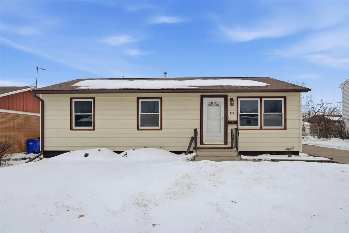 408 Jacolyn Drive Nw, Cedar Rapids, IA 52405 - Image #1