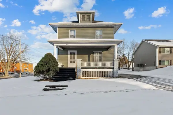 201 Court St, Williamsburg, IA 52361