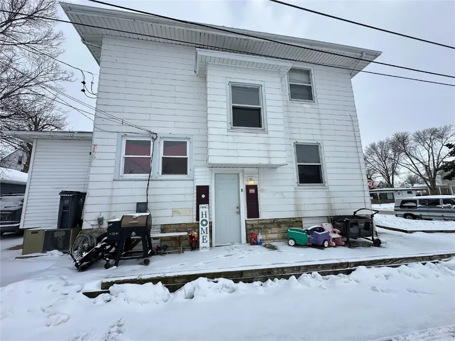 514 16th St Ne, Cedar Rapids, IA 52402 - Image #3