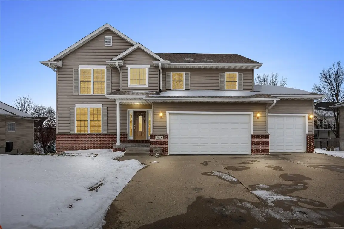 4325 Pintail Drive, Marion, IA 52302 - Image #1