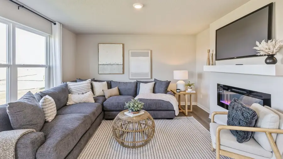 2750 Cecelia Drive, Hiawatha, IA 52233 - Image #3