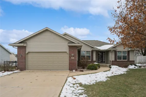 385 W 34th Avenue, Marion, IA 52302