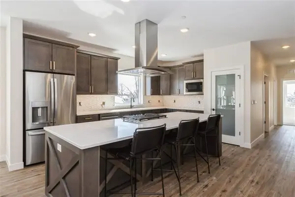 1953 1st Avenue Se #301, Cedar Rapids, IA 52403