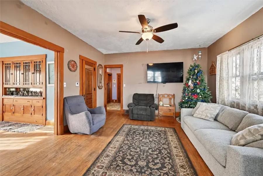 209 2nd Avenue, Keystone, IA 52249 - Image #3