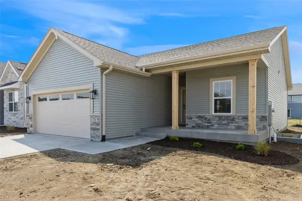 725 Chamberlin Lane, North Liberty, IA 52317