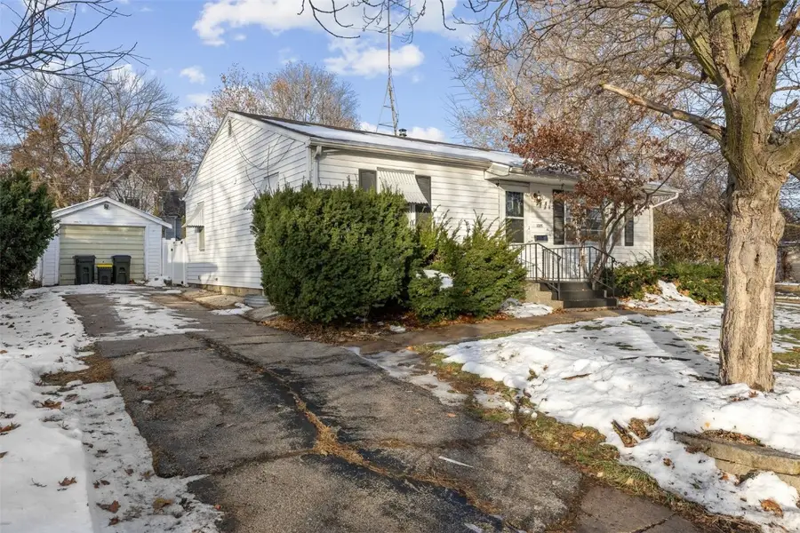 1305 Franklin Street, Iowa City, IA 52240 - Image #2
