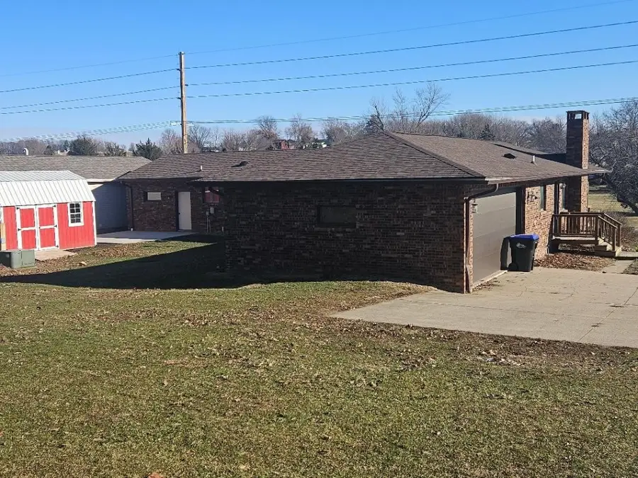 1604 13th Avenue, Belle Plaine, IA 52208 - Image #2