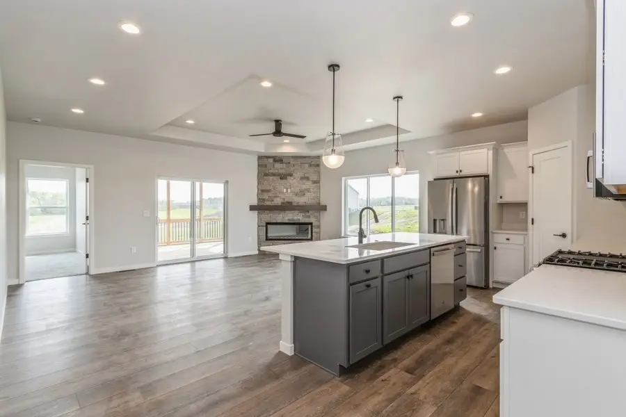 1036 Highland Trl, Solon, IA 52333 - #3