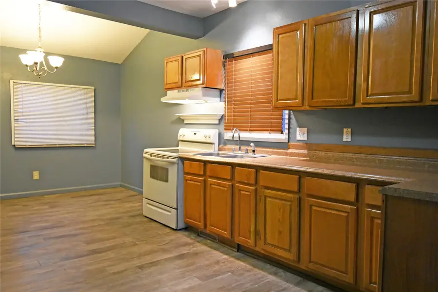 208 7th Street Sw, Cedar Rapids, IA 52404 - #3