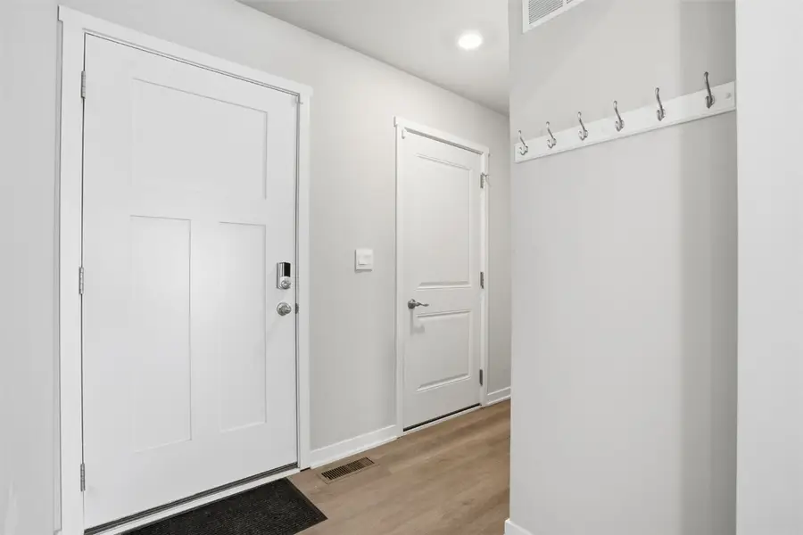 7000 Harlan Eddy Drive Sw, Cedar Rapids, IA 52404 - Image #3