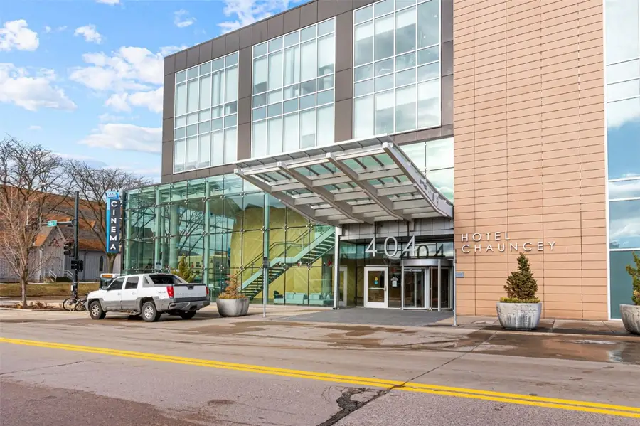 404 E College Street #1007, Iowa City, IA 52240 - Image #3