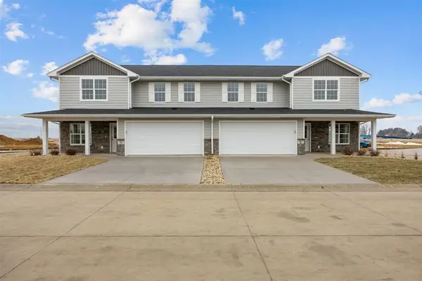 163 Bethany Loop Sw #B, Cedar Rapids, IA 52404