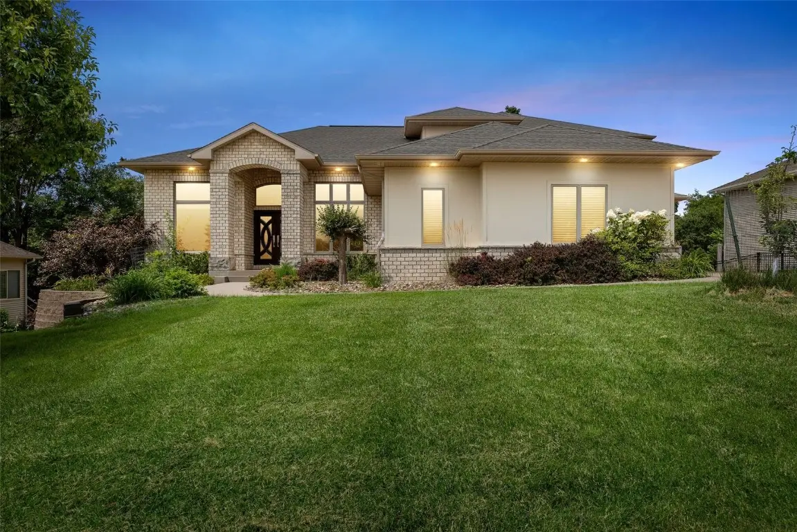 200 Auburn East Lane, Coralville, IA 52241 - #1