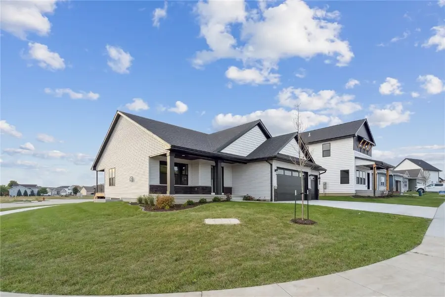 1289 Covered Wagon Drive, Iowa City, IA 52245 - #2