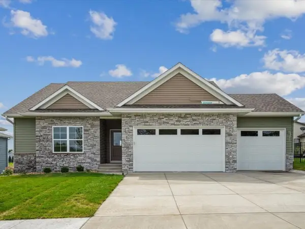 1223 Covered Wagon Drive, Iowa City, IA 52240